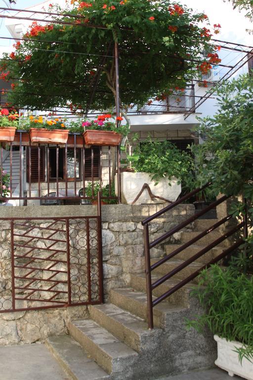 Apartments Becic Будва Экстерьер фото