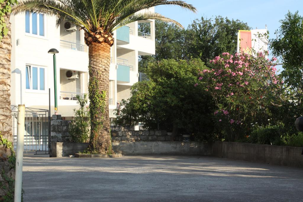 Apartments Becic Будва Экстерьер фото